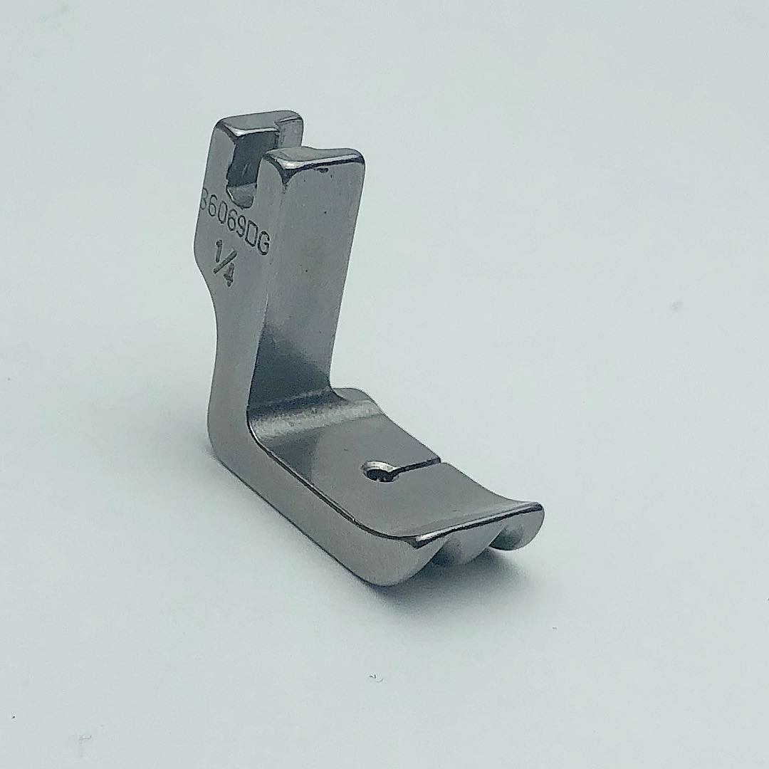 Лапка для вшивания канта P69D (36069DG)